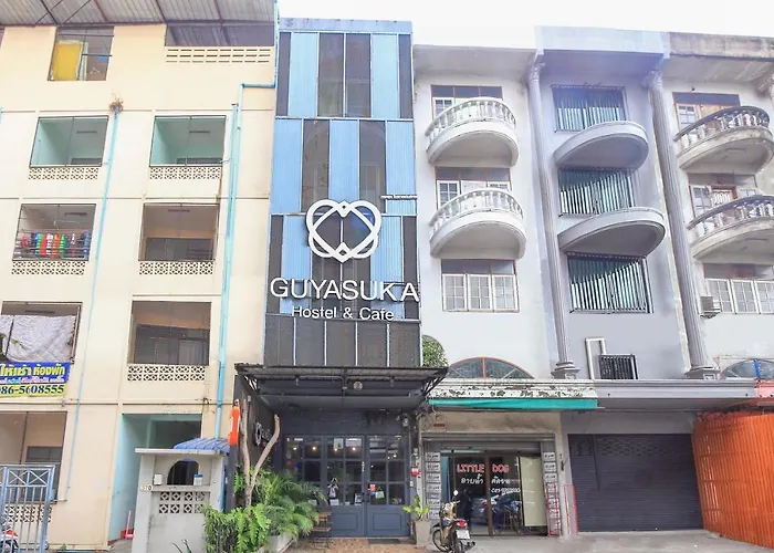 Oyo 421 Guyasuka & Cafe 酒店 曼谷