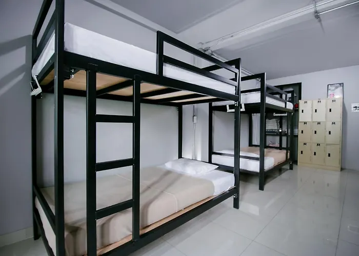 Hotel Oyo 421 Guyasuka & Cafe