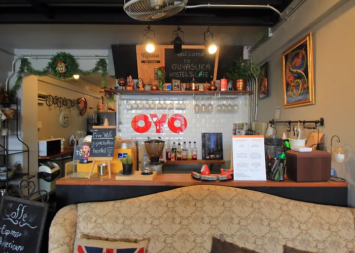Oyo 421 Guyasuka & Cafe