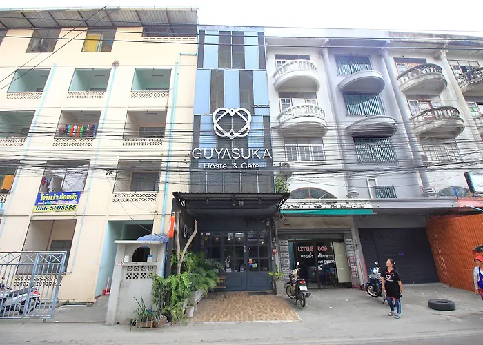 Oyo 421 Guyasuka & Cafe Hotel