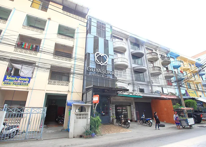 Oyo 421 Guyasuka & Cafe