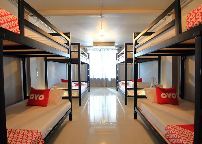Hotel Oyo 421 Guyasuka & Cafe