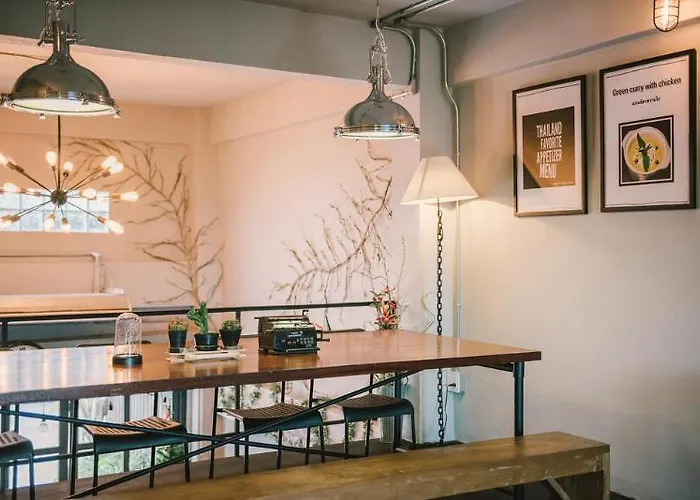 Oyo 421 Guyasuka & Cafe