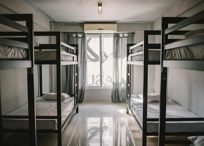 Hotel Oyo 421 Guyasuka & Cafe
