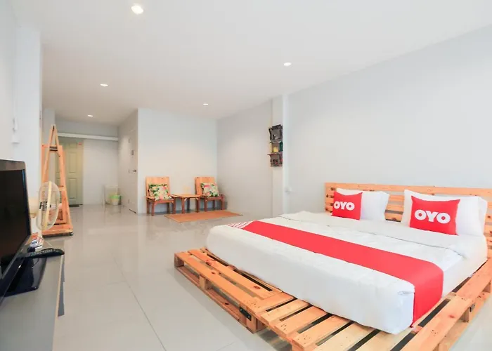 Hotel Oyo 421 Guyasuka & Cafe